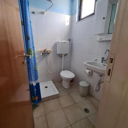 το κτήμα της ελιάς του τάκη *