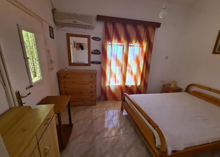 το κτήμα της ελιάς του τάκη Hétvégi ház