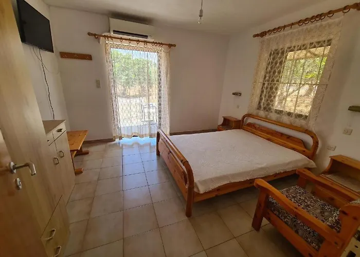 το κτήμα της ελιάς του τάκη Летний дом Paralia Demonias